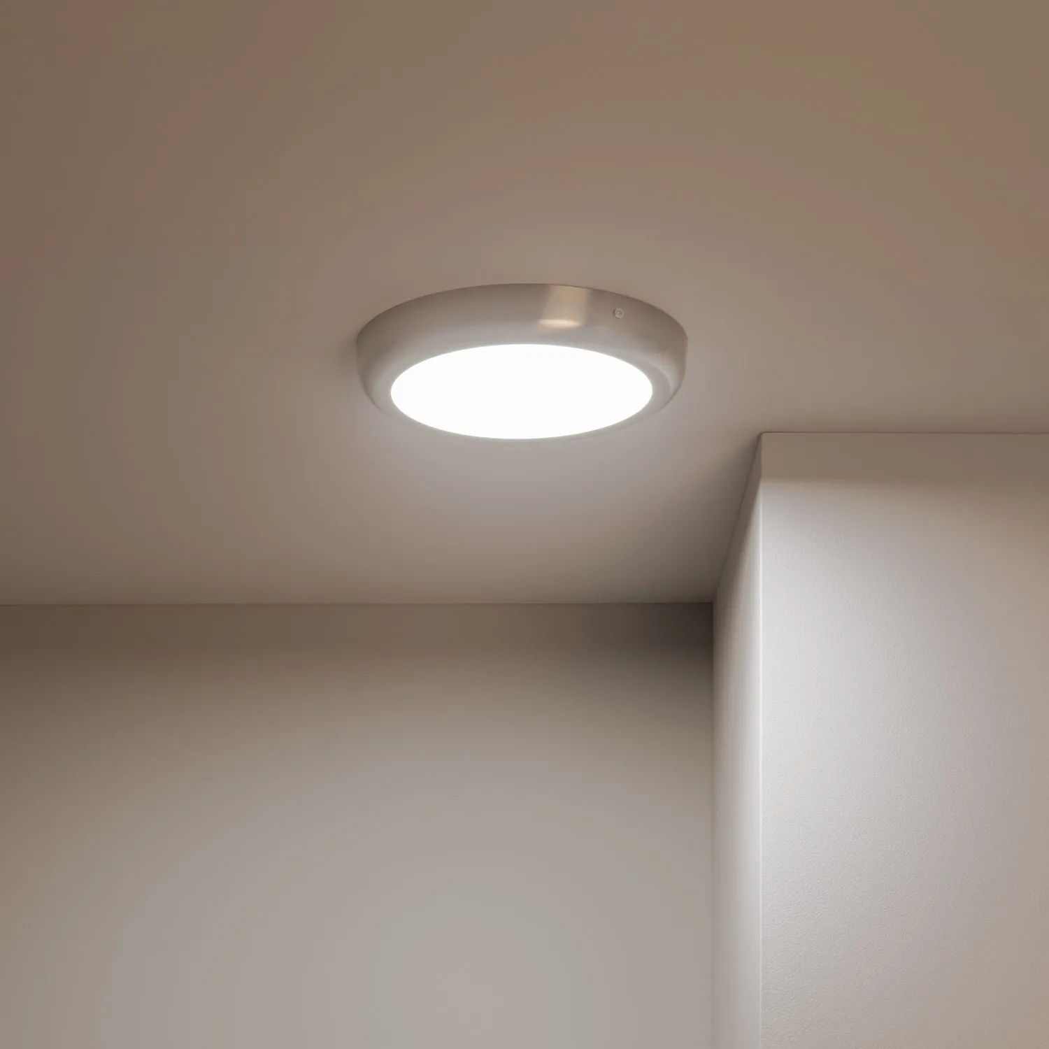 led-deckenlampe-rund-silber-design-18w1