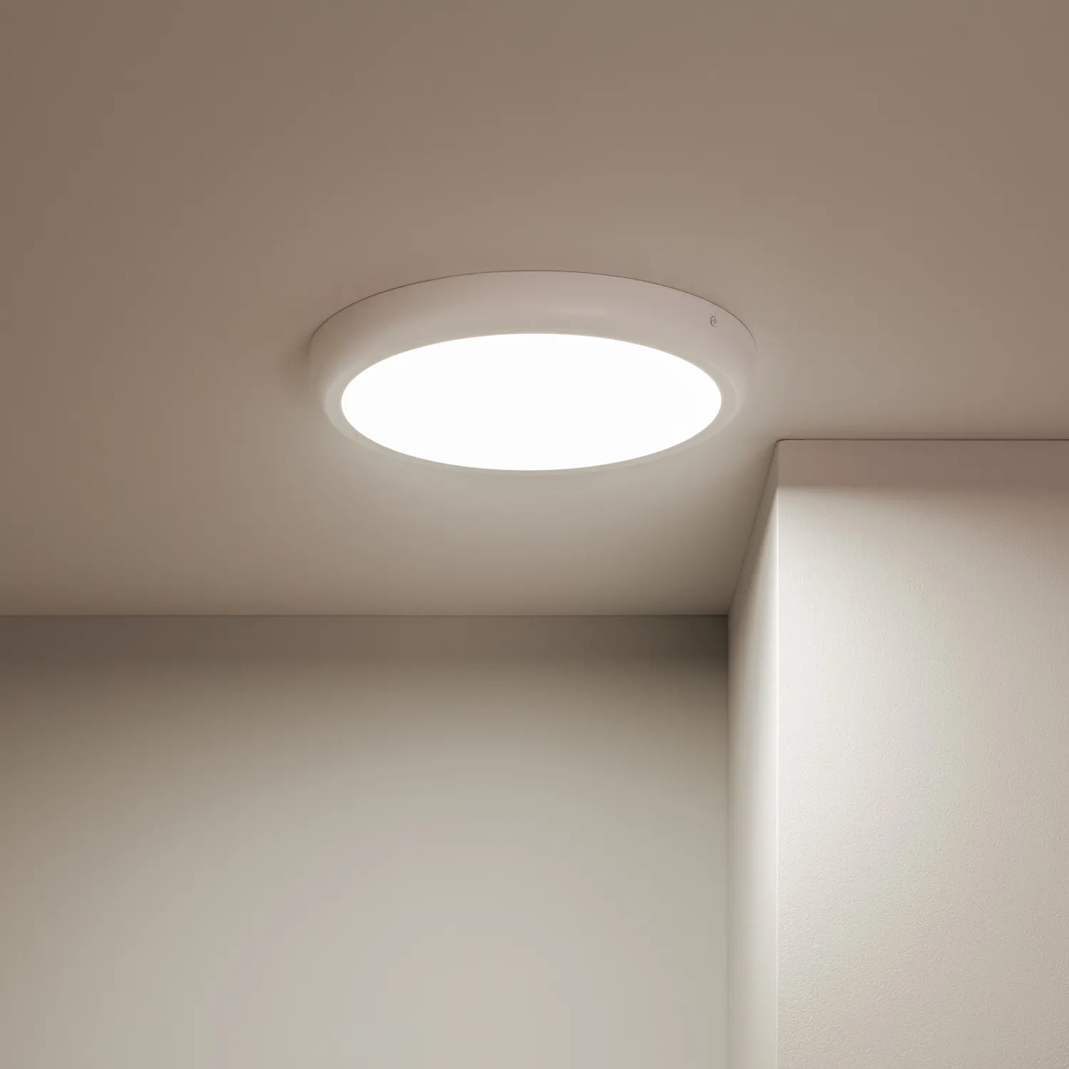 led-deckenlampe-rund-weisses-design-24w1