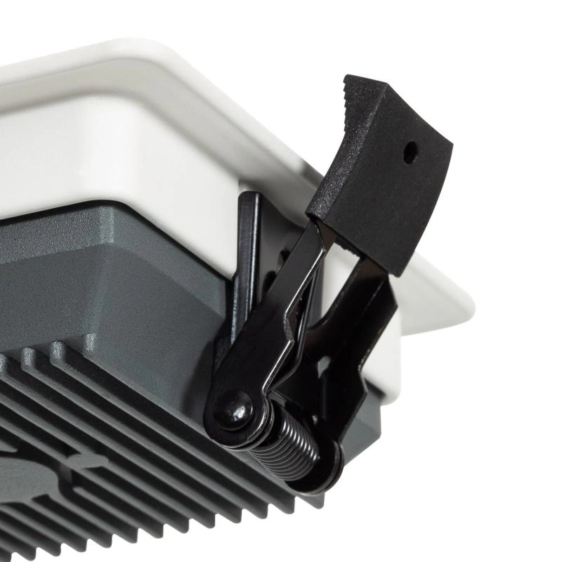 downlight-led-10w-cuadrado-samsung-aero-130-lmw-microprismatico-lifud-corte-85x85-mm (2)