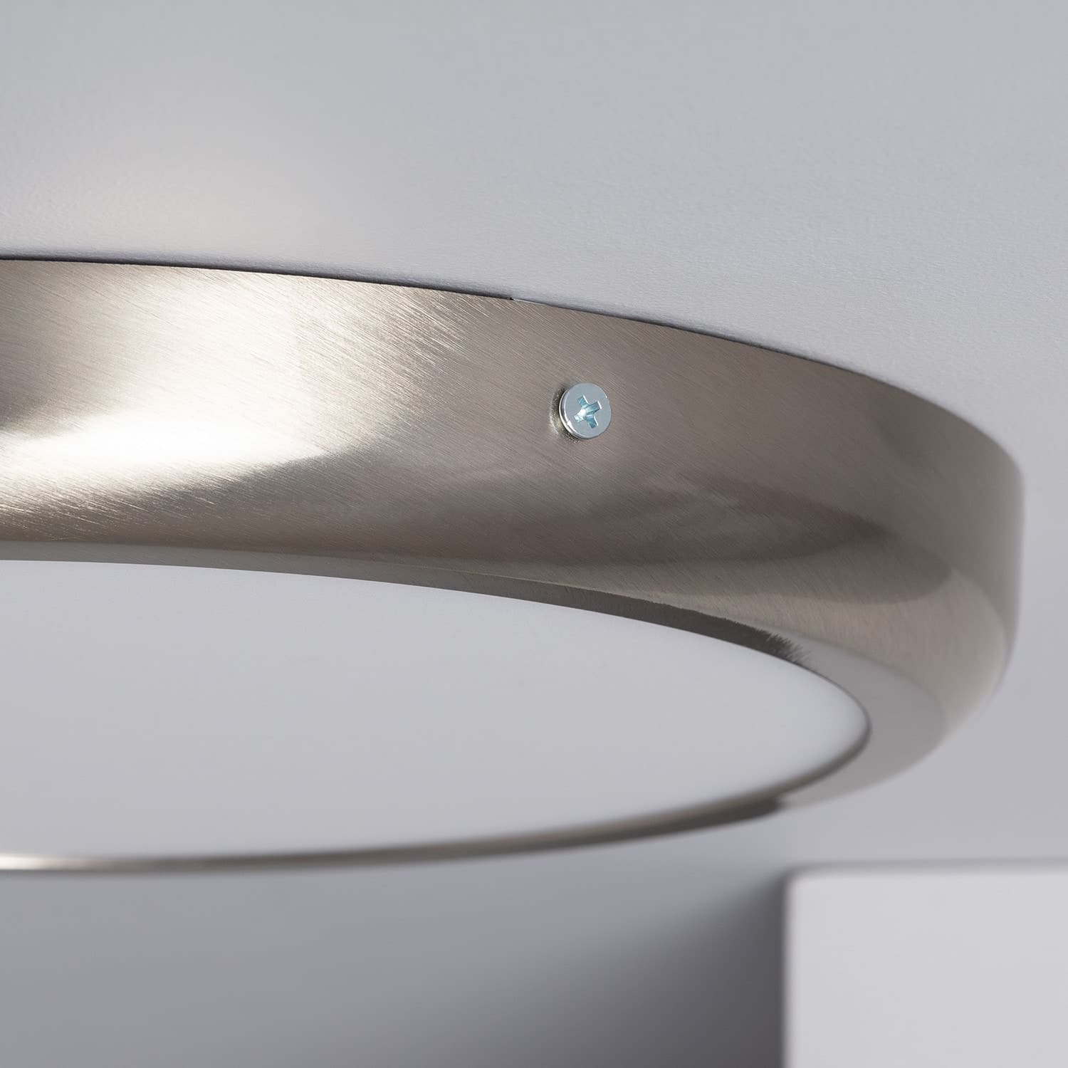 led-deckenlampe-rund-silber-design-24w