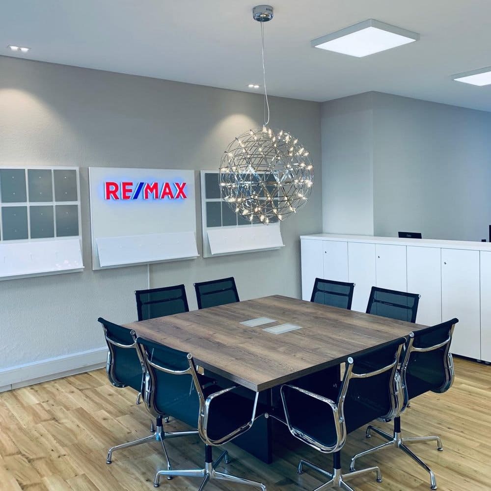 42ac61854a9fc453e4c565a112c03ad420