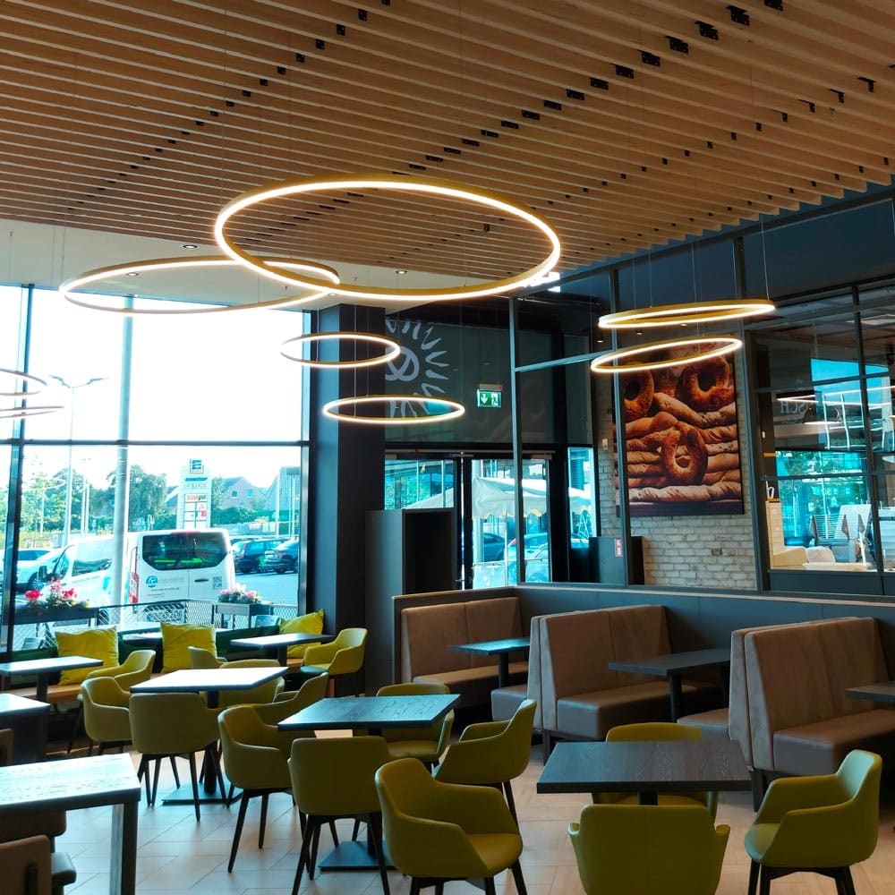 e6d615652afa33420671b088e6c54e72