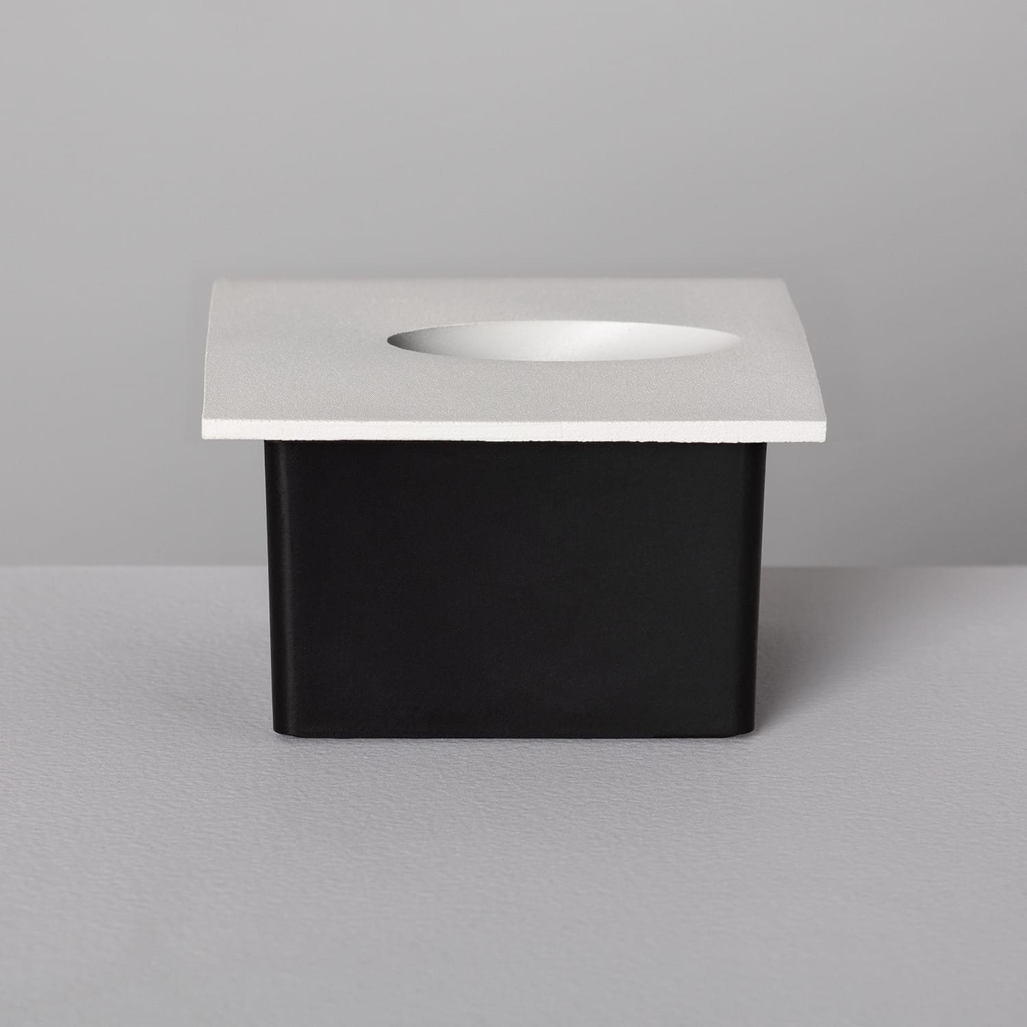 led-wandleuchte-3w-quadratisch-aluminium-oval-wabi-weiss (4)