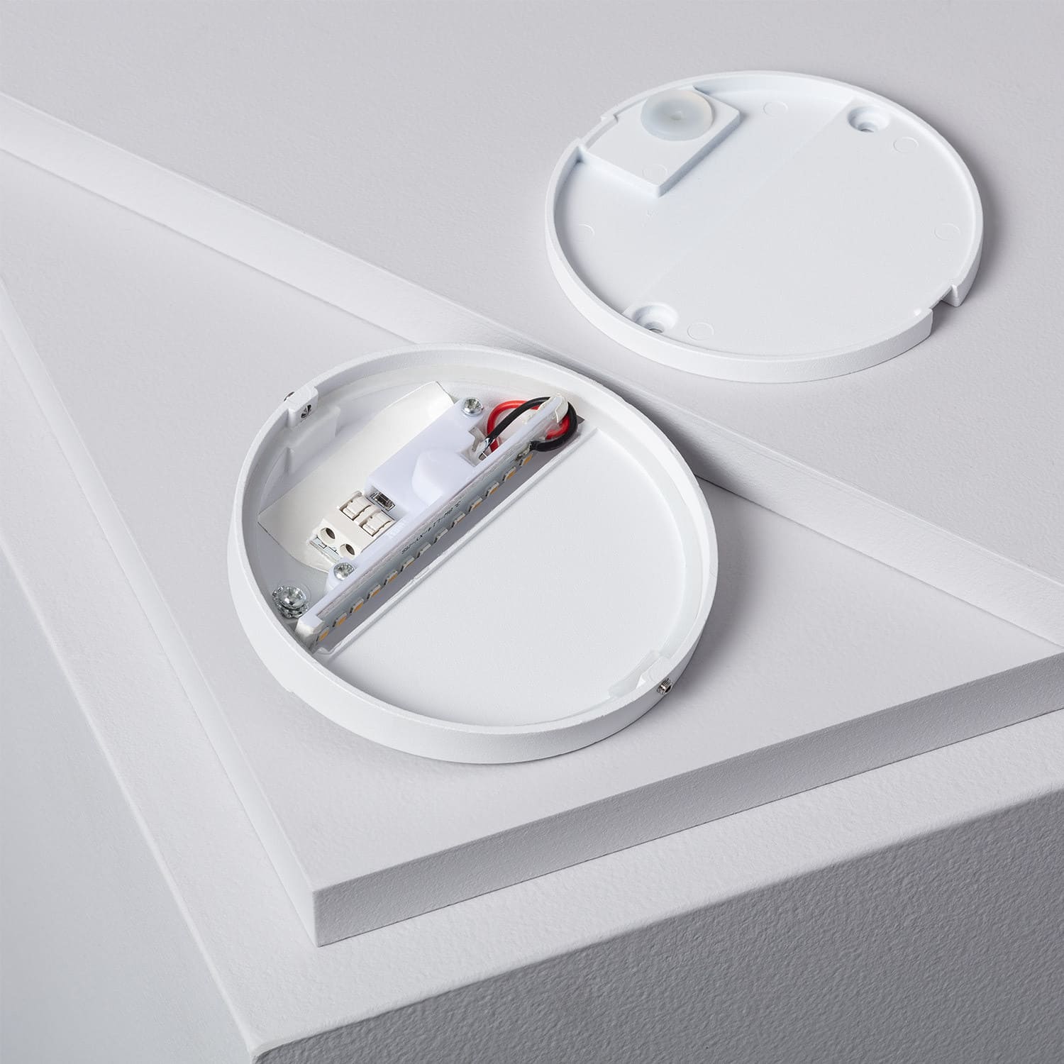 led-wandleuchte-4w-aluminium-rund-jade-weiss (5)