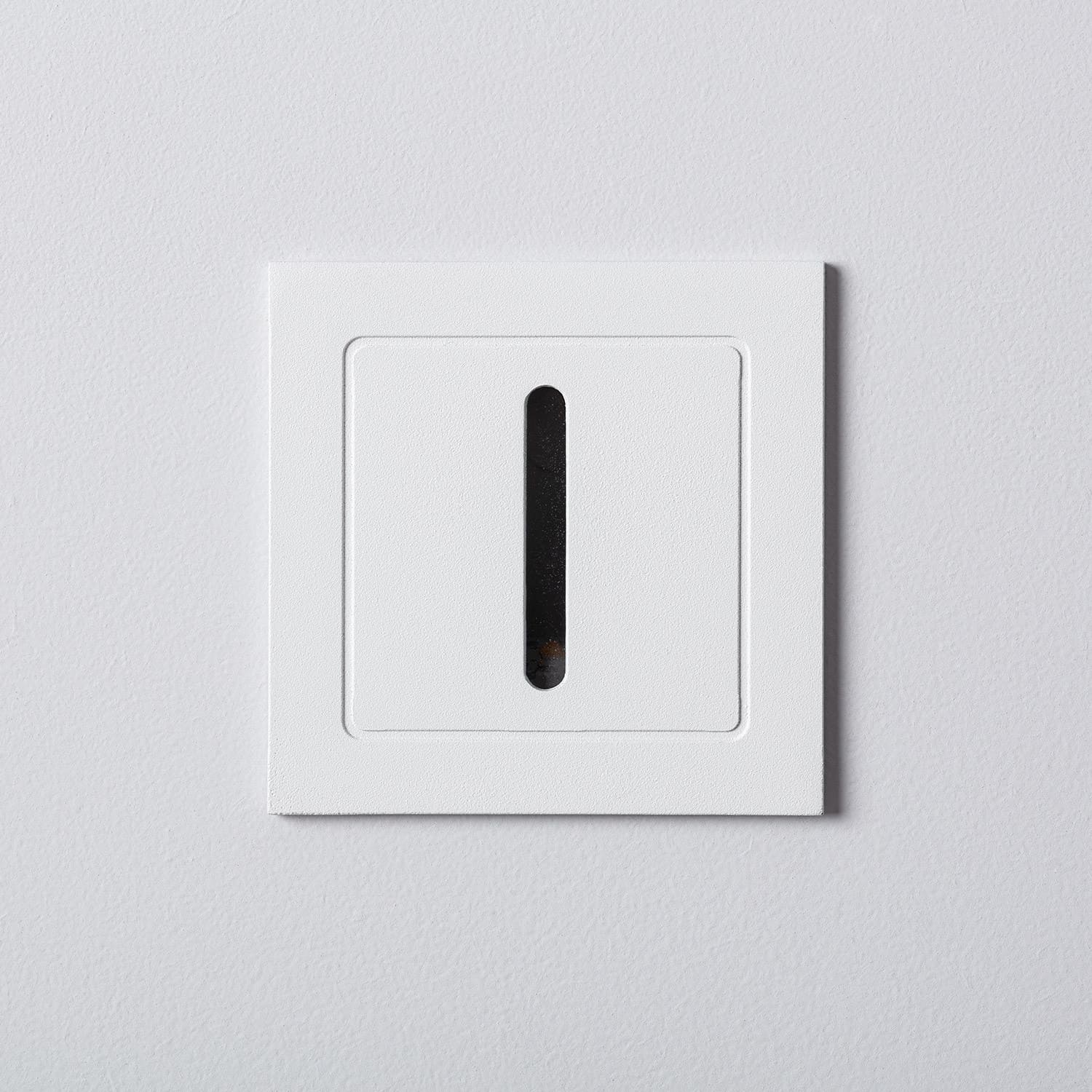 led-wandleuchte-aluminium-fur-aussen-lineal-wabi-weiss (3)