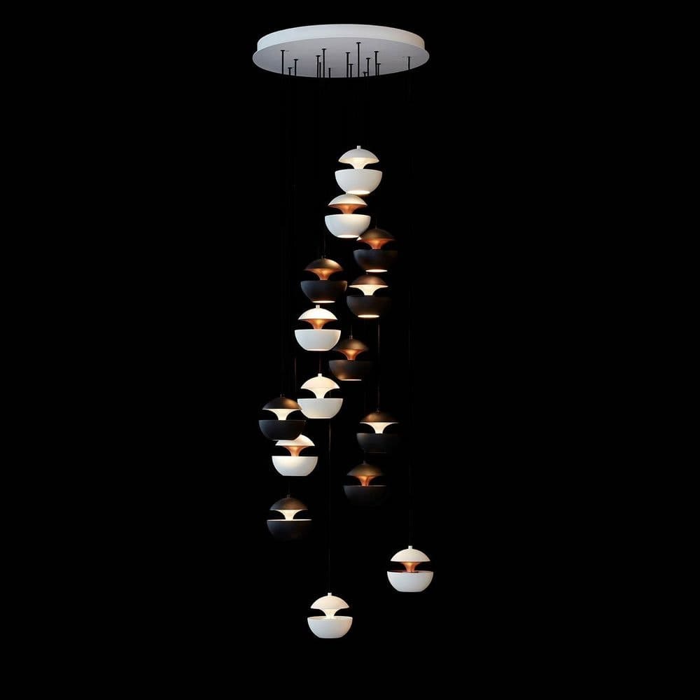 d99b8bf4572a888c7ffbad97778f46763