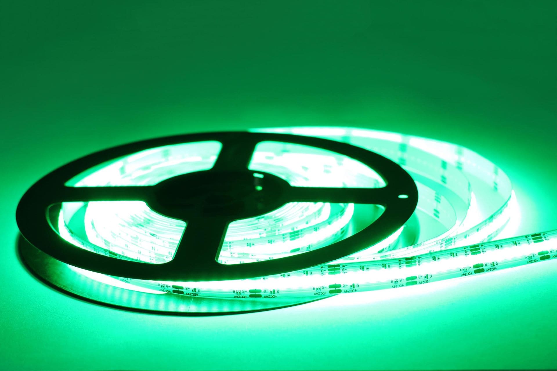 COBRGBW24VLEDStreifen5M16Wm896LEDm12mmIP20FarbwechselRGB3000K-23399_1920x1920