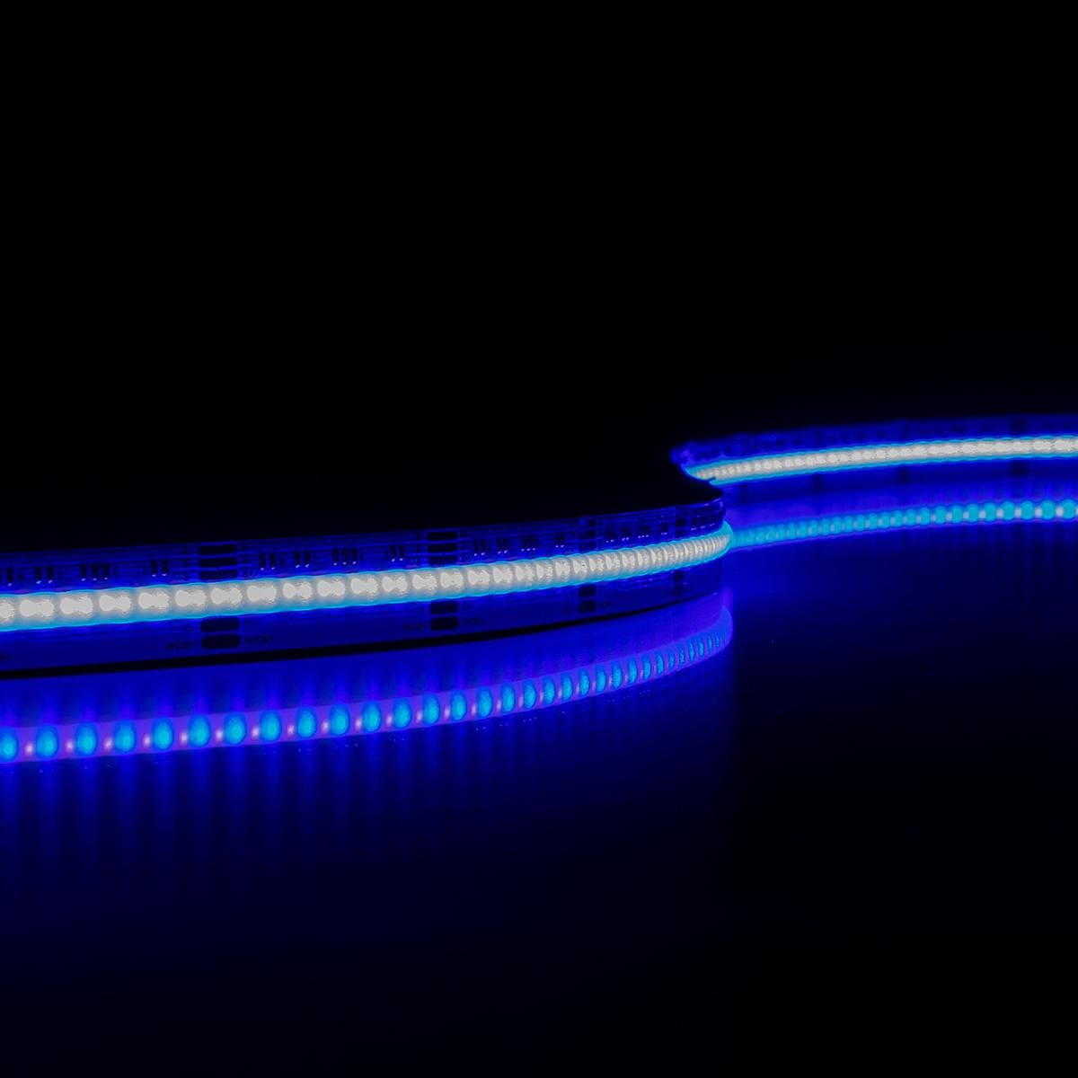 COBRGBW24VLEDStreifen5M16Wm896LEDm12mmIP20FarbwechselRGB3000K-36812_1920x1920