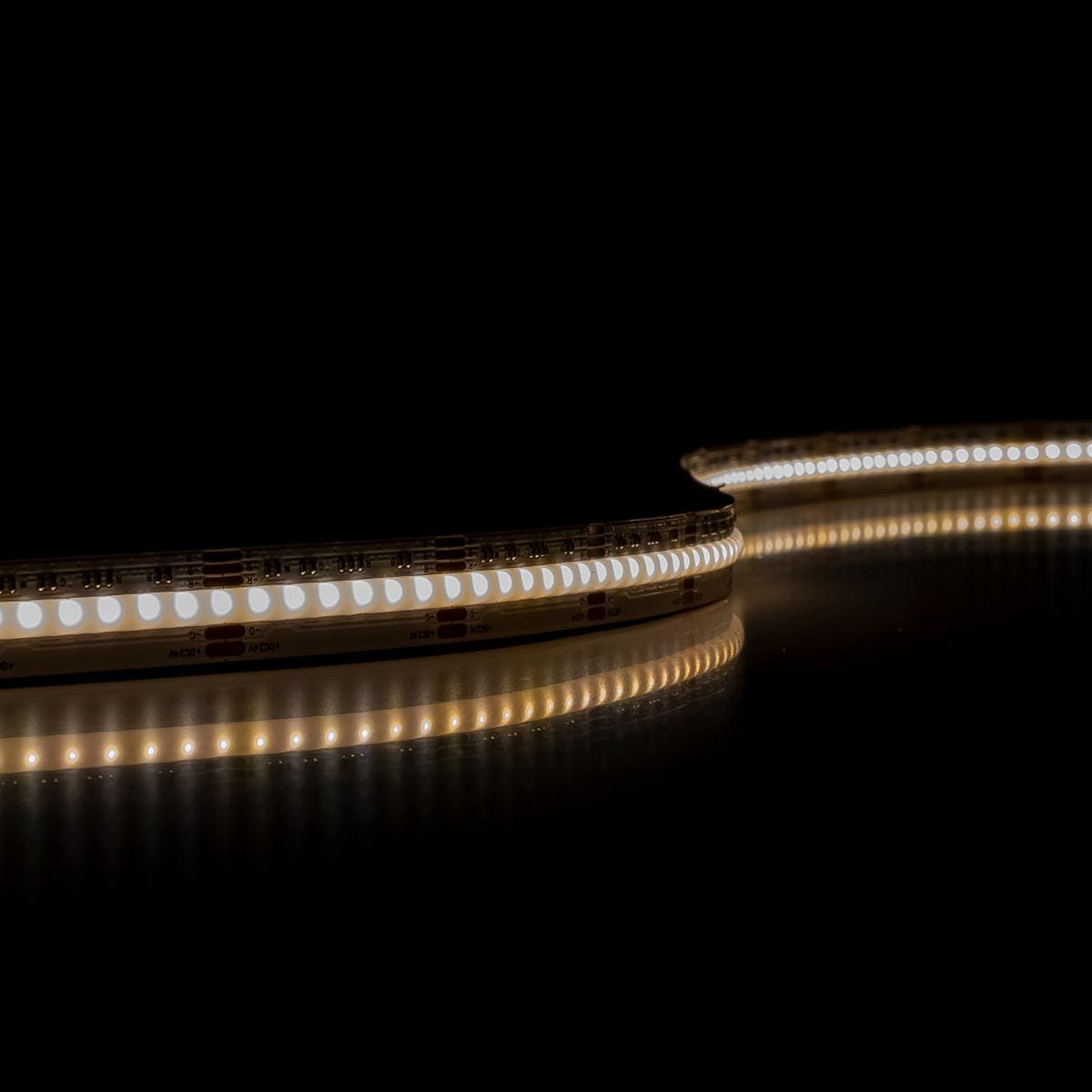 COBRGBW24VLEDStreifen5M16Wm896LEDm12mmIP20FarbwechselRGB3000K-36815_1920x1920
