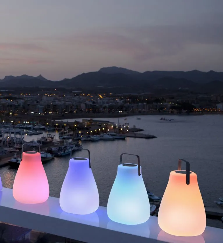 dekorative-led-leuchte-rgbw-kurby-28-solar-smarttech-newgarden2