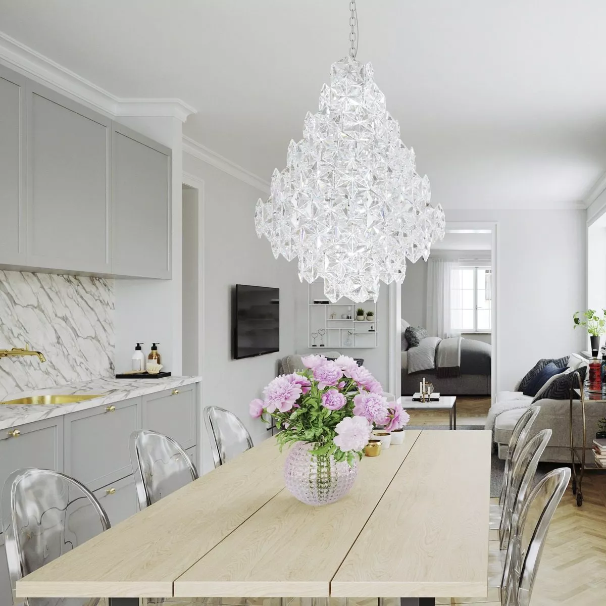 byrydens-pendelleuchte-monarque-grande-transparent-ambiente