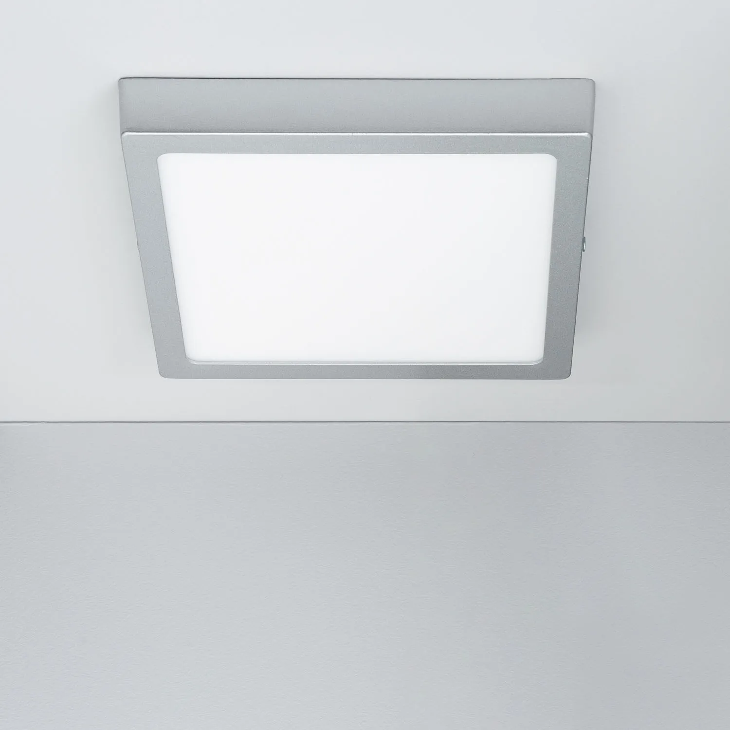 led-deckenleuchte-18w-quadratisch-slim-cct-wahlbar-(20)