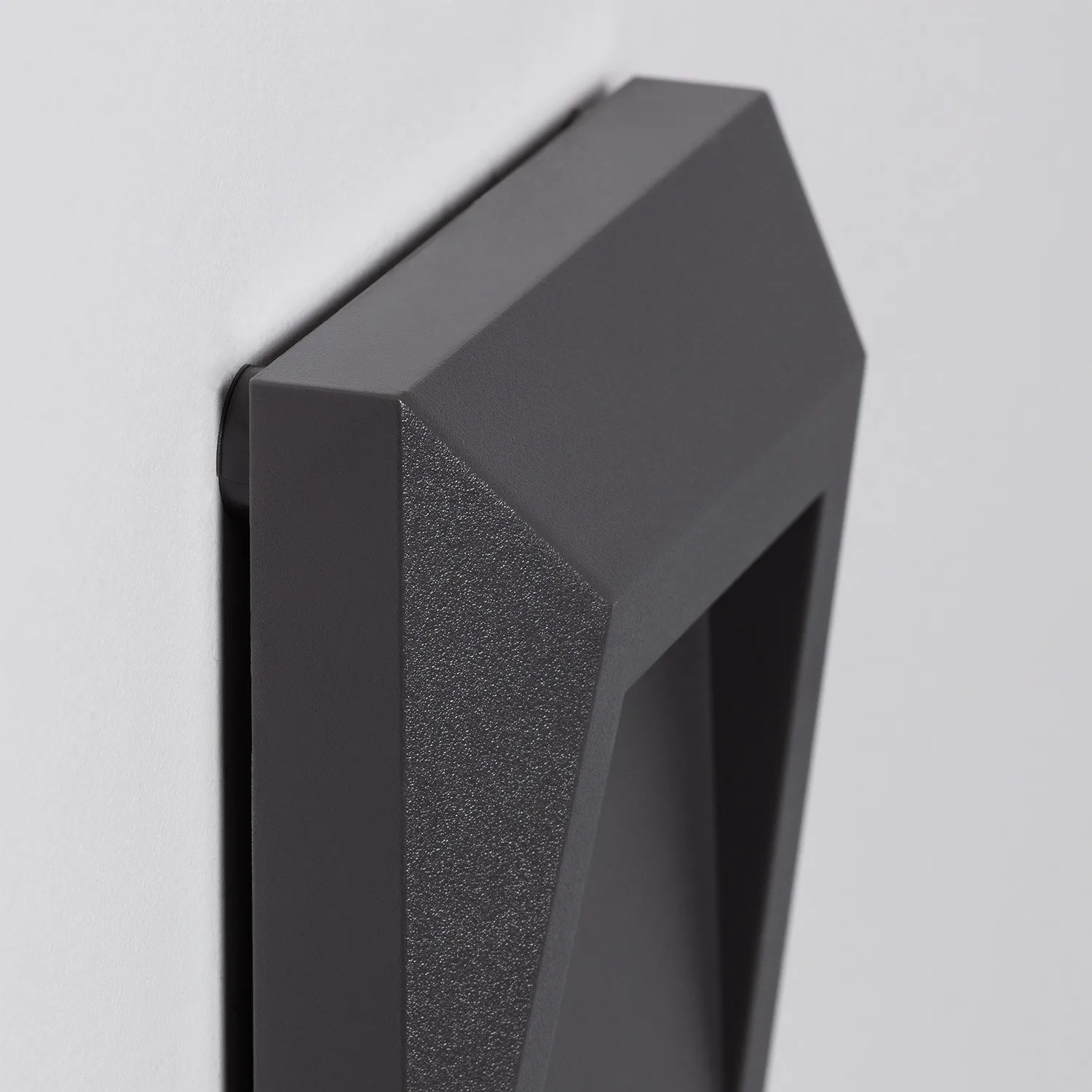 balise-led-en-saillie-Messou-ip65-15w-grise4