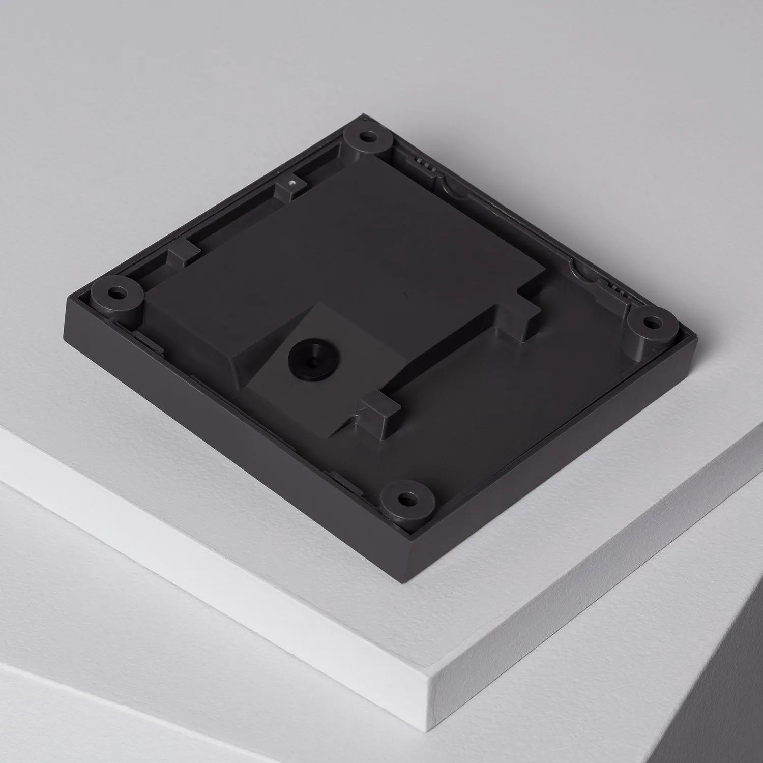 balise-led-en-saillie-Messou-ip65-15w-grise7