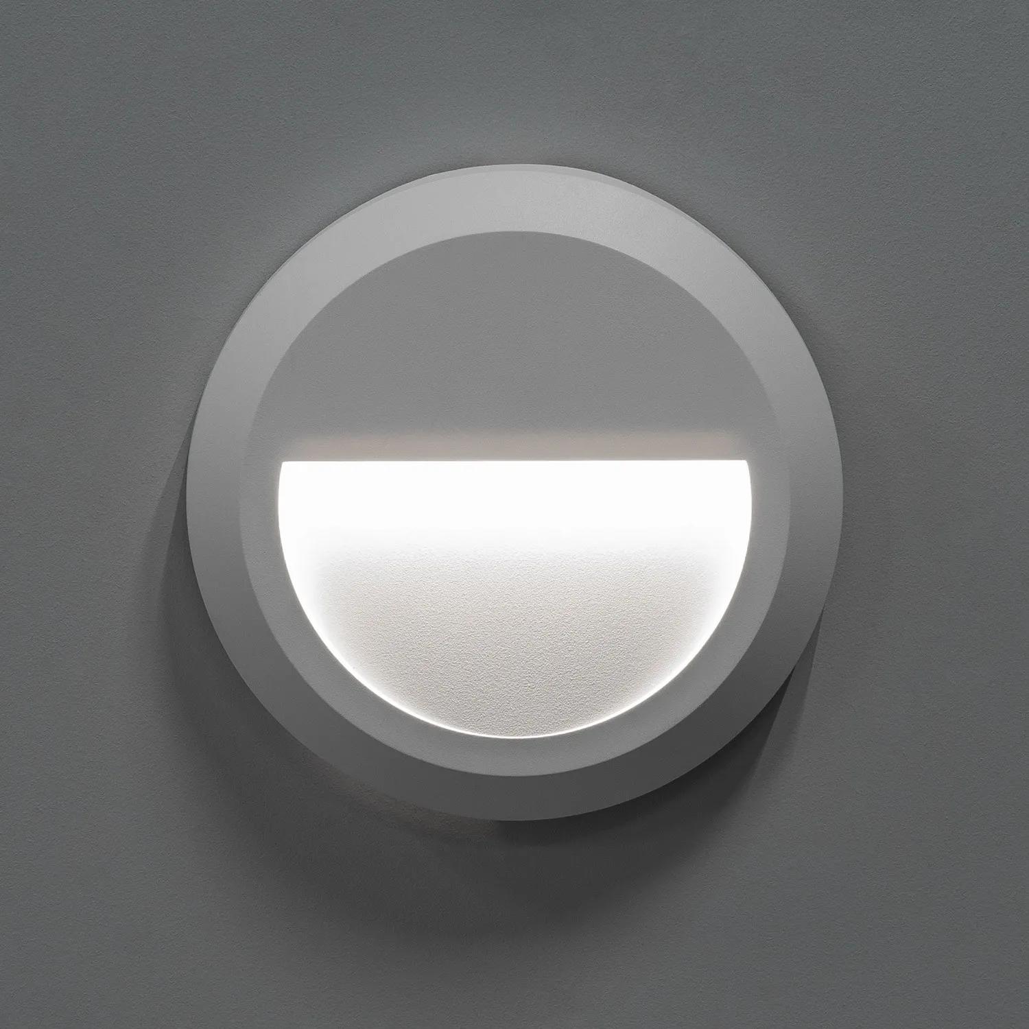 balise-led-exterieure-1w-en-saillie-au-mur-ronde-edulis-blanche1