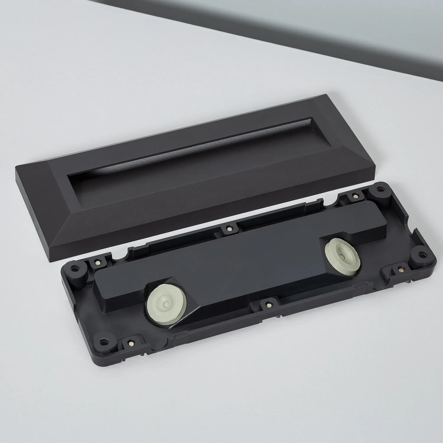 balise-led-exterieure-2w-en-saillie-au-mur-rectangulaire4