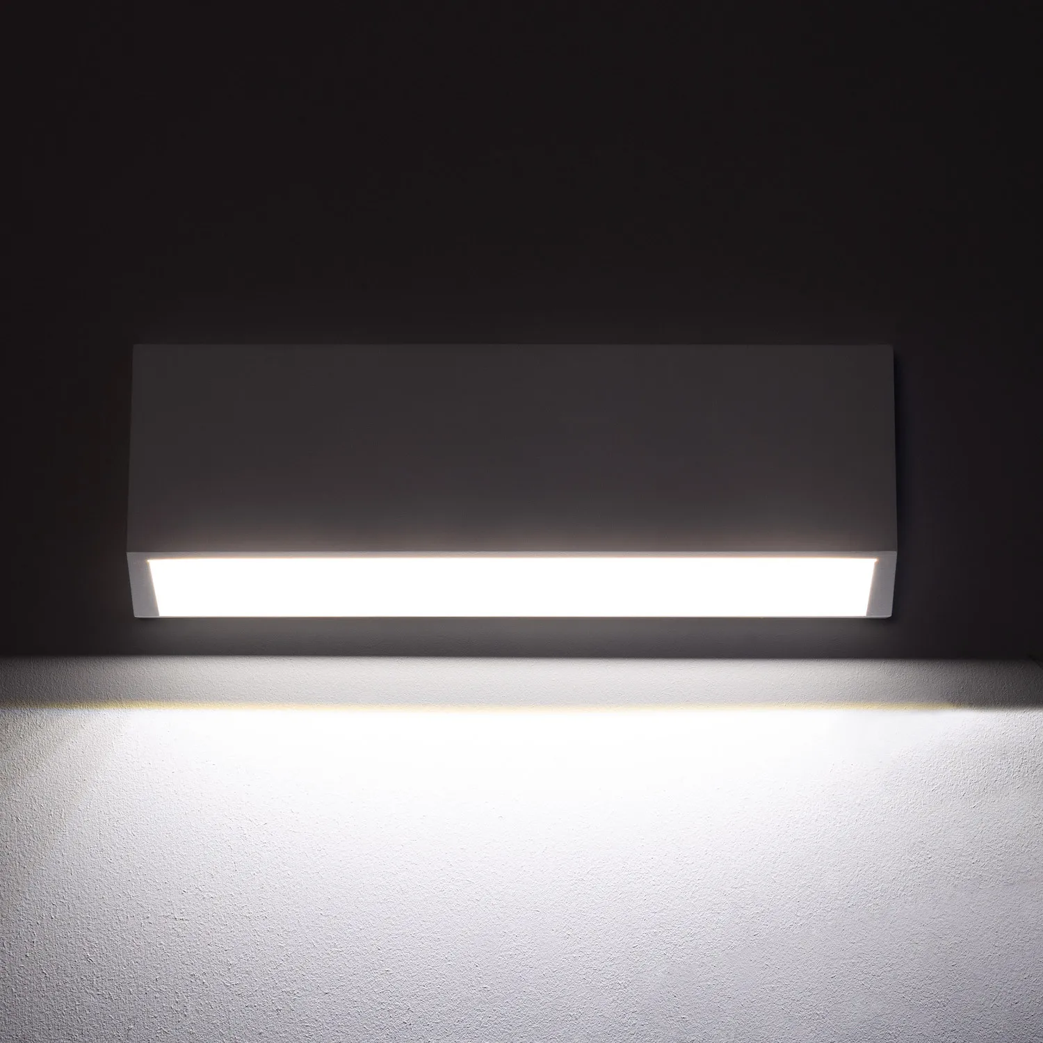 balise-led-exterieure-3w-en-saillie-au-mur-rectangulaire-tunez-blanche1