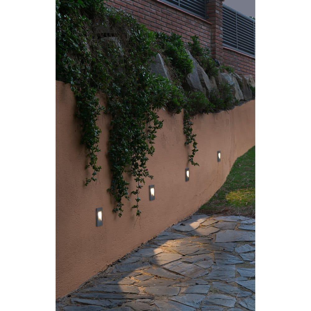 7d391242ffd280c32ef3e3af937bae053