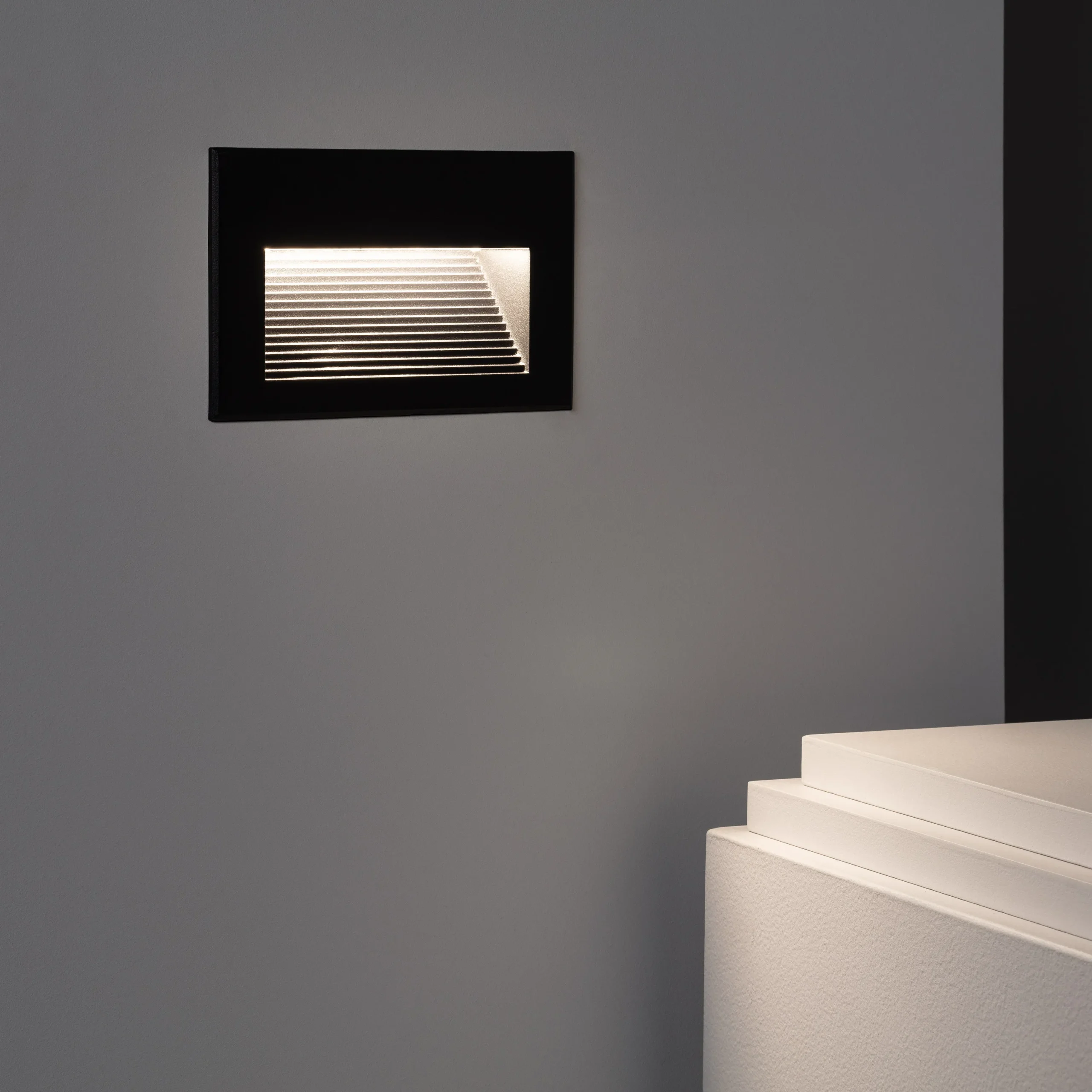 balise-murale-led-encastrable-aluminium-goethe-horizon-5w-noire1