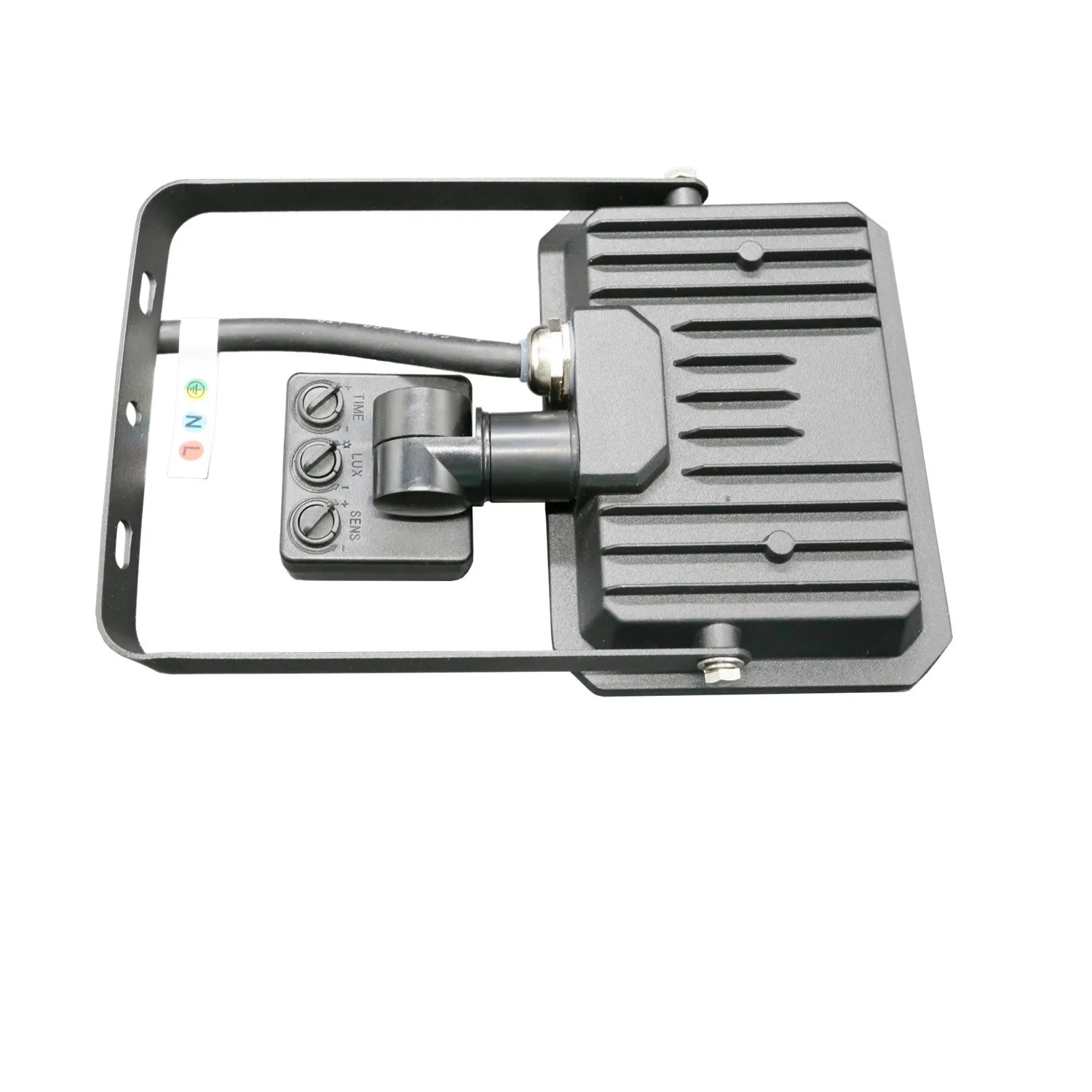 foco-proyector-led-con-sensor-pir-10w-ip65-blanco (4)