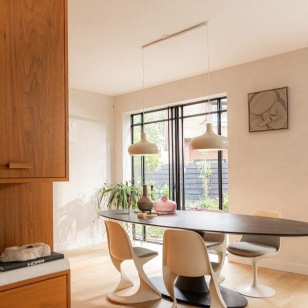 Lightswing-twin-matte-white-centered-pendant-lights