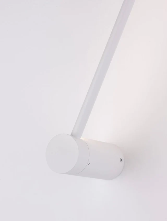 Synthesi-LED-Wandleuchte-17-Watt-H-60cm-3000K-181901