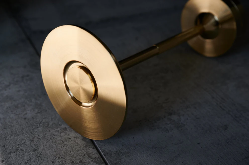 luxa-tischleuchte-messing-884463