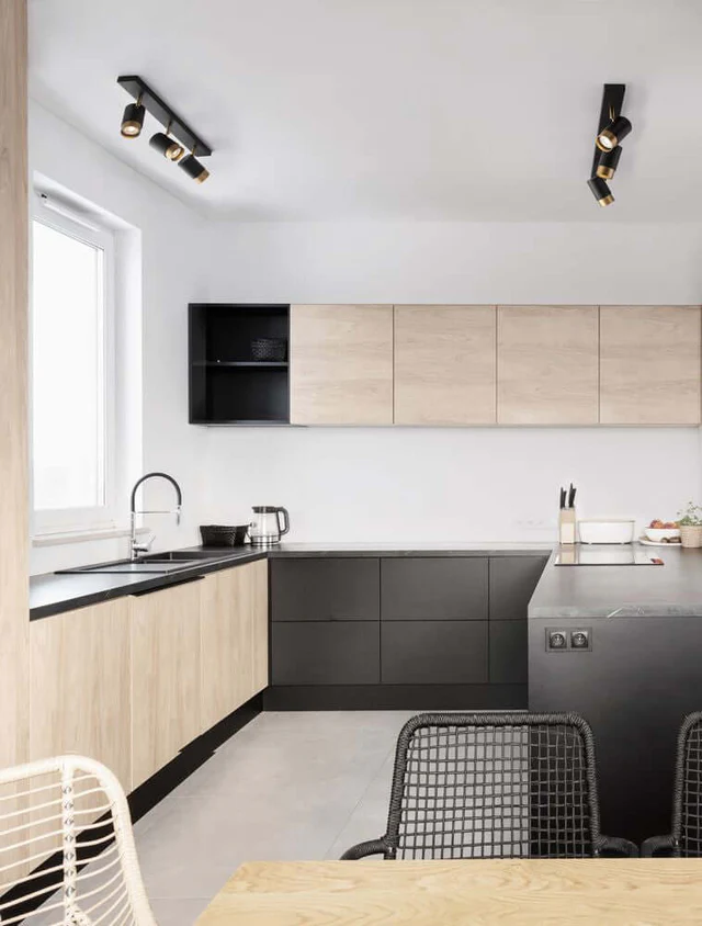 Pogno-Deckenleuchte-3-fl-Schwarz--Gold-181269_b8ca328d-d518-4f10-bef2-b2dc37e3386f