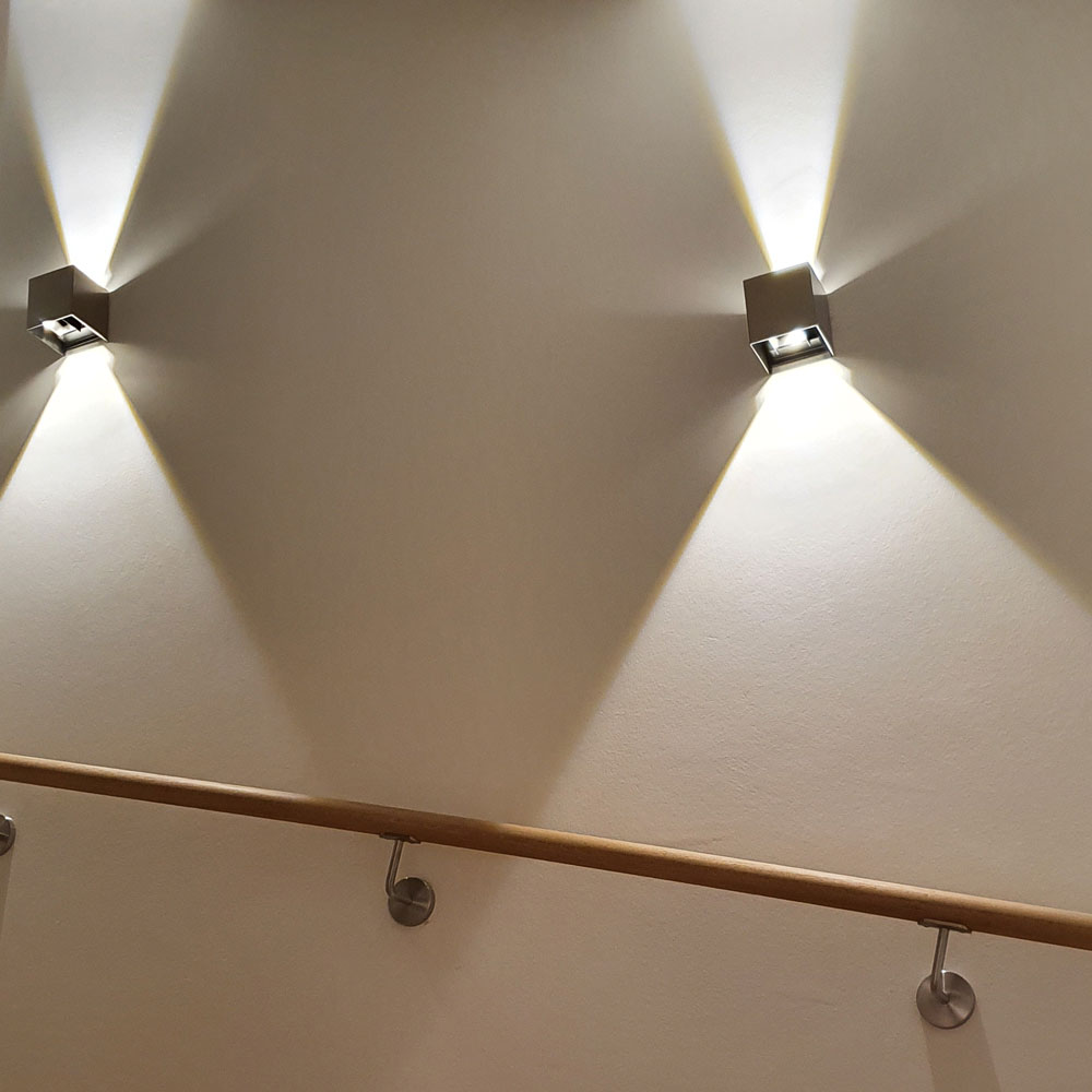 Ixa LED Wandleuchte IP44 verstellbare Winkel Chrom