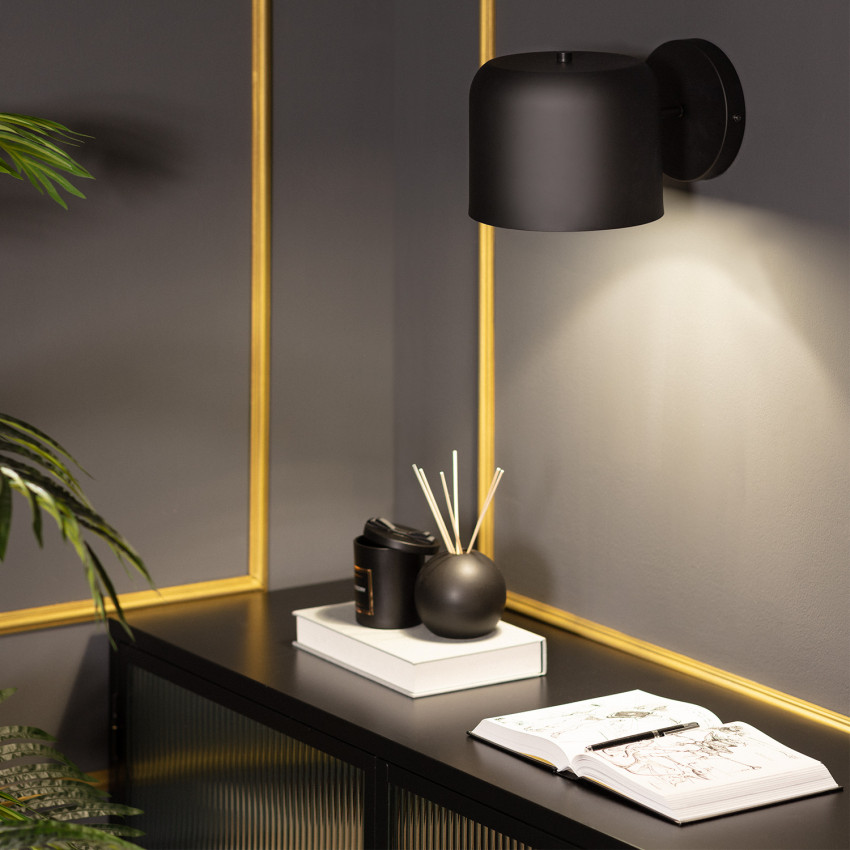 Wandleuchte DJANITT aus Metall schwarz orientierbar