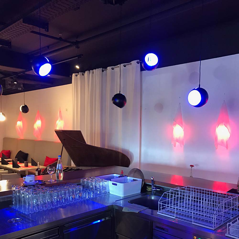 s.LUCE iLight E27 LED-Leuchtmittel 12W RGB + CCT