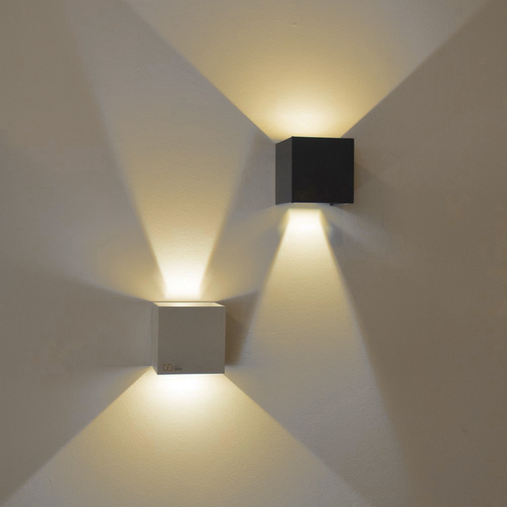 s.LUCE pro Ixa LED Wandleuchte IP44 verstellbare Winkel Weiß